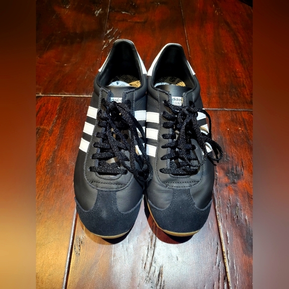 Adidas Country OG shoes - Picture 2 of 4